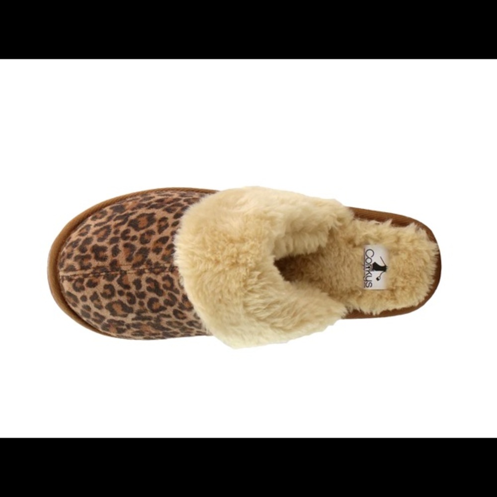 Corkys kids “snooze” leopard house shoes!